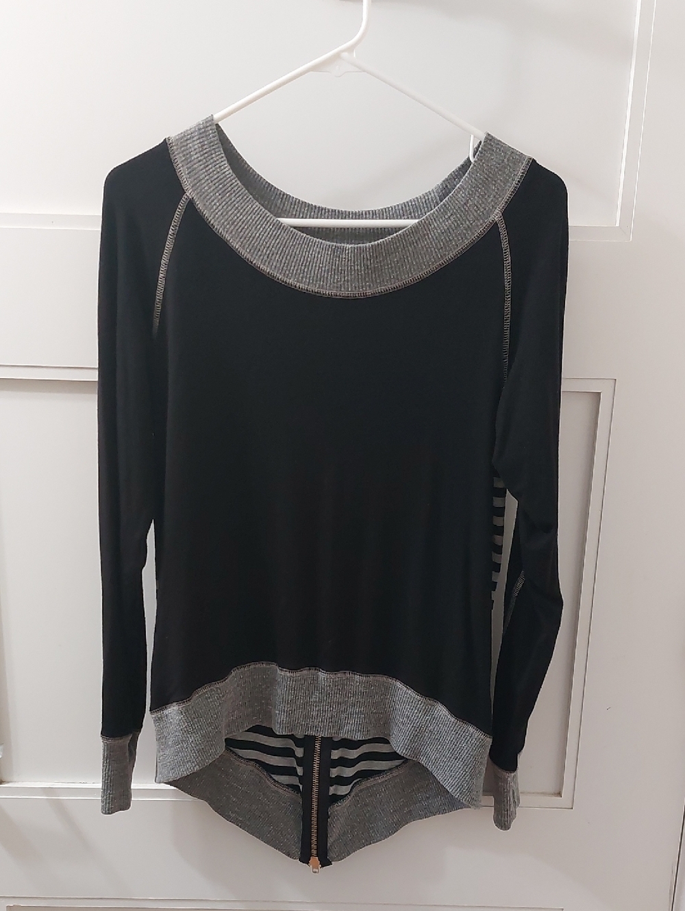 Black Long-Sleeve Top with Gray Trim